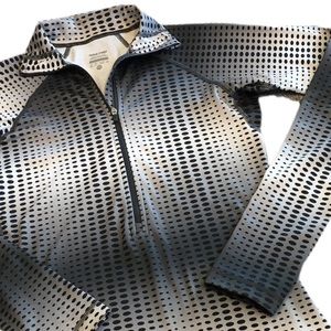 Nike Pro Dri~Fit Shirt Womens Size XS Half Zip Long Sleeve Black/White/gray